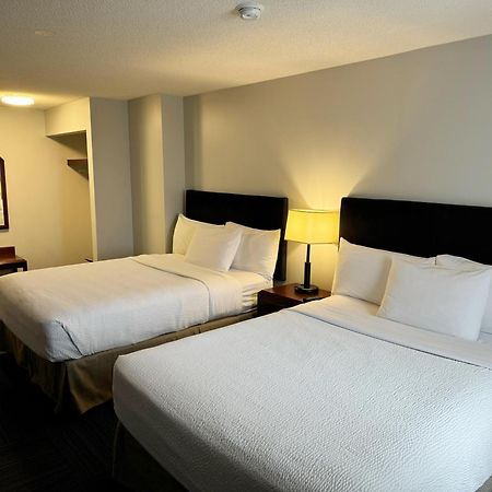 Divya Sutra Plaza And Conference Centre Calgary Airport Otel Dış mekan fotoğraf